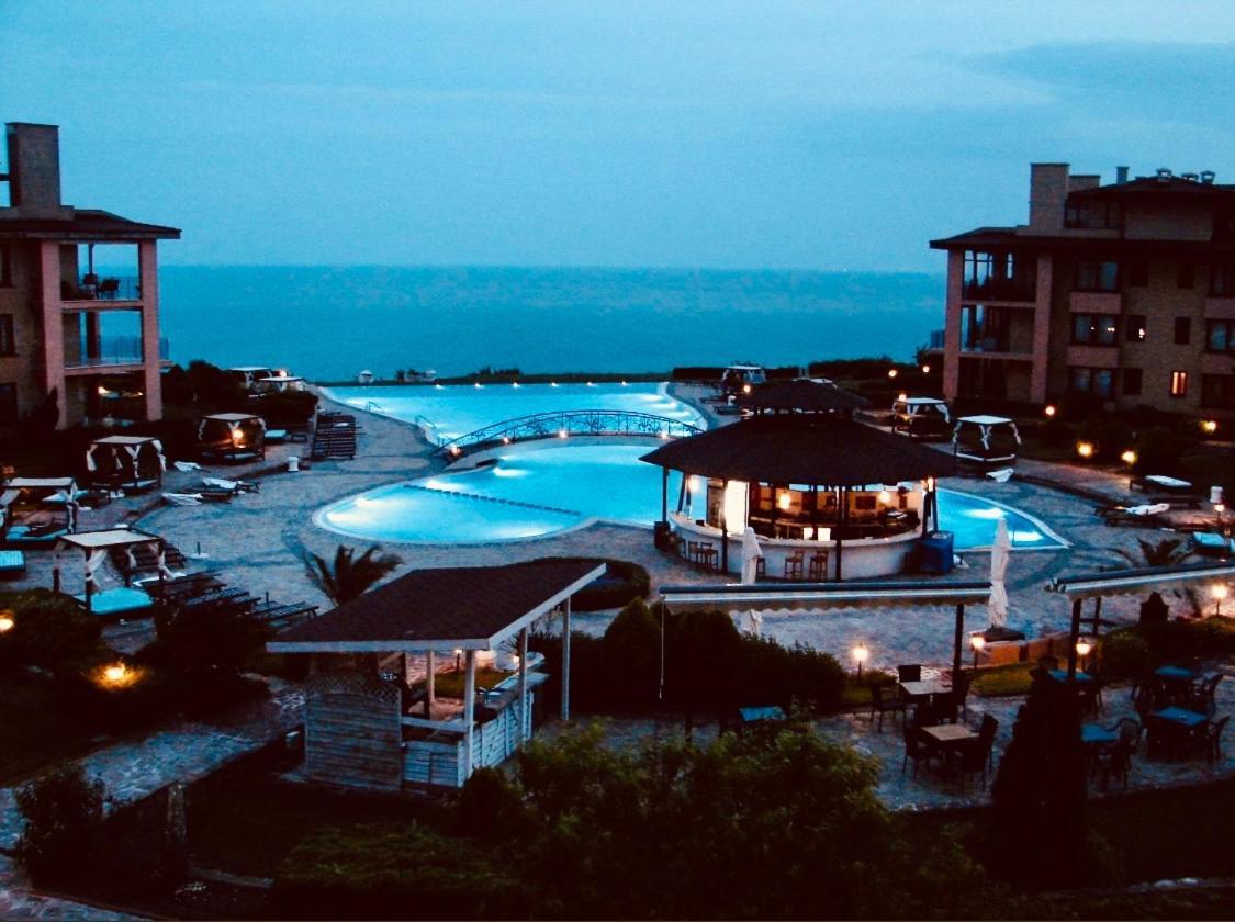 Royal Studio Sea View By Kaliakria Topola Exterior foto